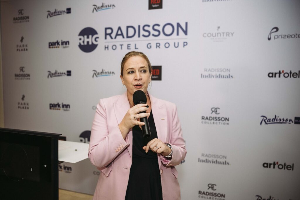 Sandra Kneubuhler_Radisson Academy comes to Nigeria_BTA