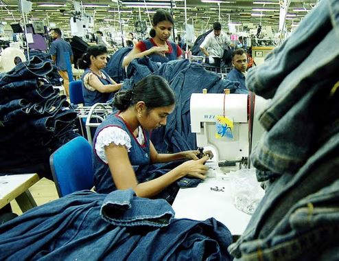 Indian Company to Build New Jeans Factory in Egypt as Foreign Investment Grows
