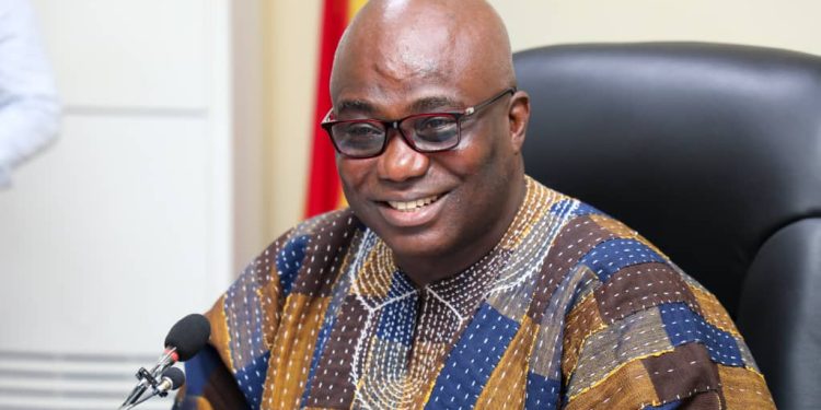Ghana aims to produce 100,000 tonnes of tomatoes across 10,000+ acres under a new drive to cut foreign imports!